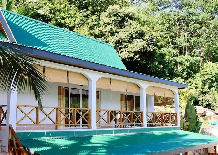 Aparthotel Southpointchalets 3*